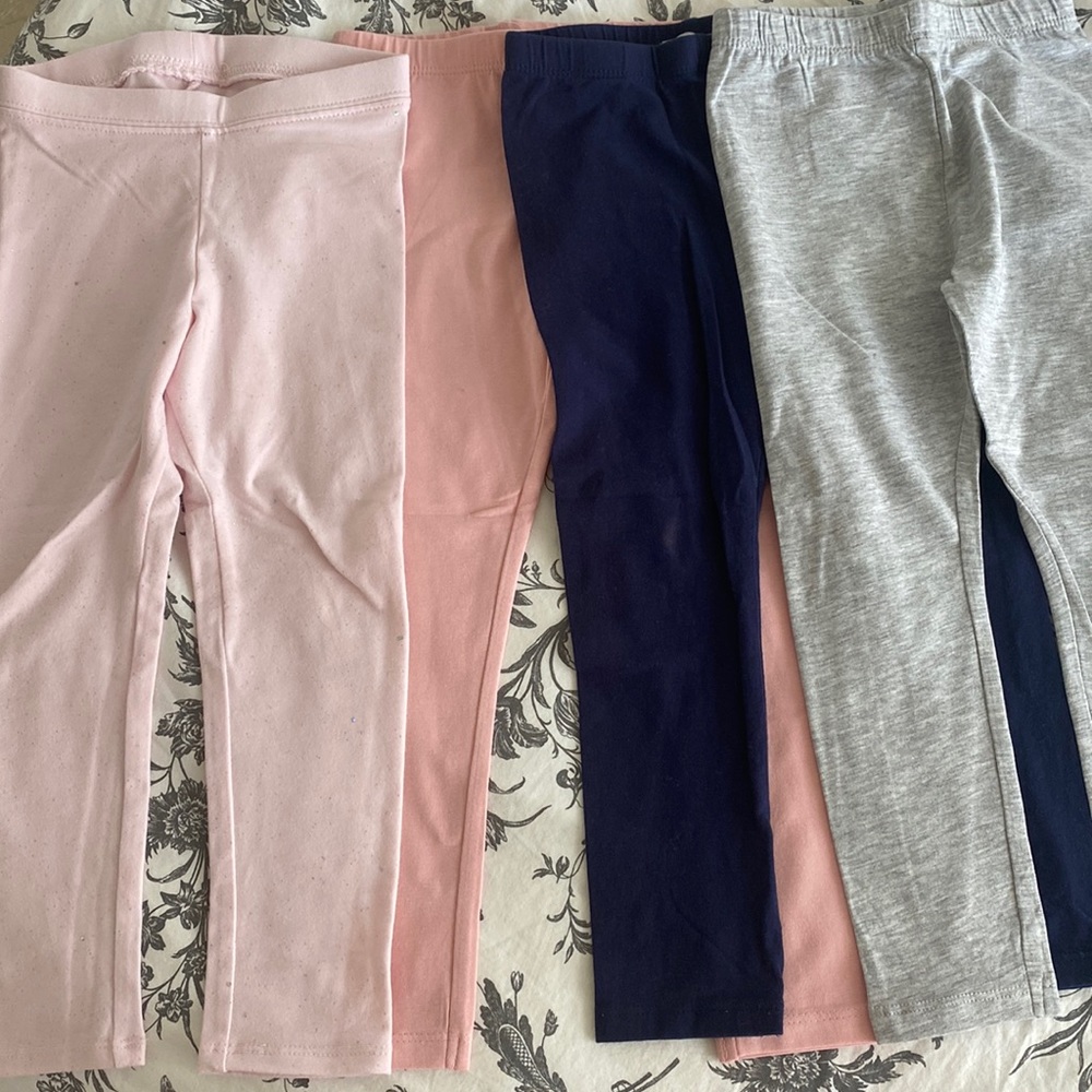 4 leggings (3 gemo, French brand - 1 Cat & Jack), 3T